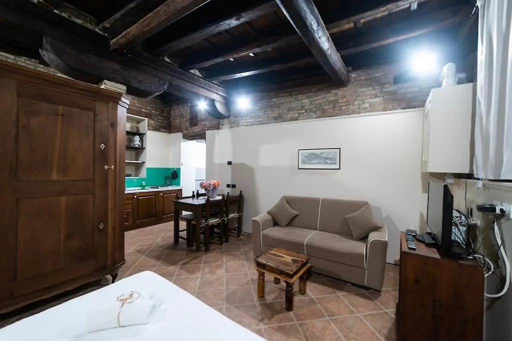 Apartment Charming Open-Space Do Torri Venice Italy