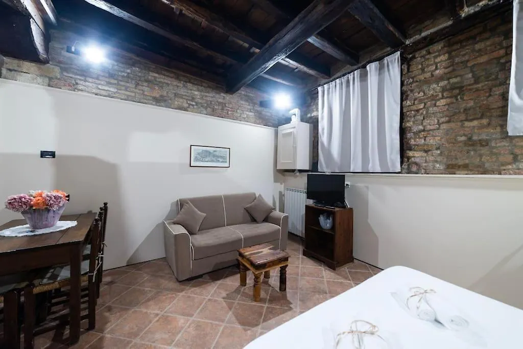 Charming Open-Space Do Torri Venice 0*,